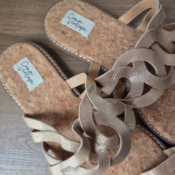 NEW W/O BOX CROWN VINTAGE LEATHER UPPER CORK FOOTBED TOE RING SANDALS 9.5 WMN - Picture 11 of 16